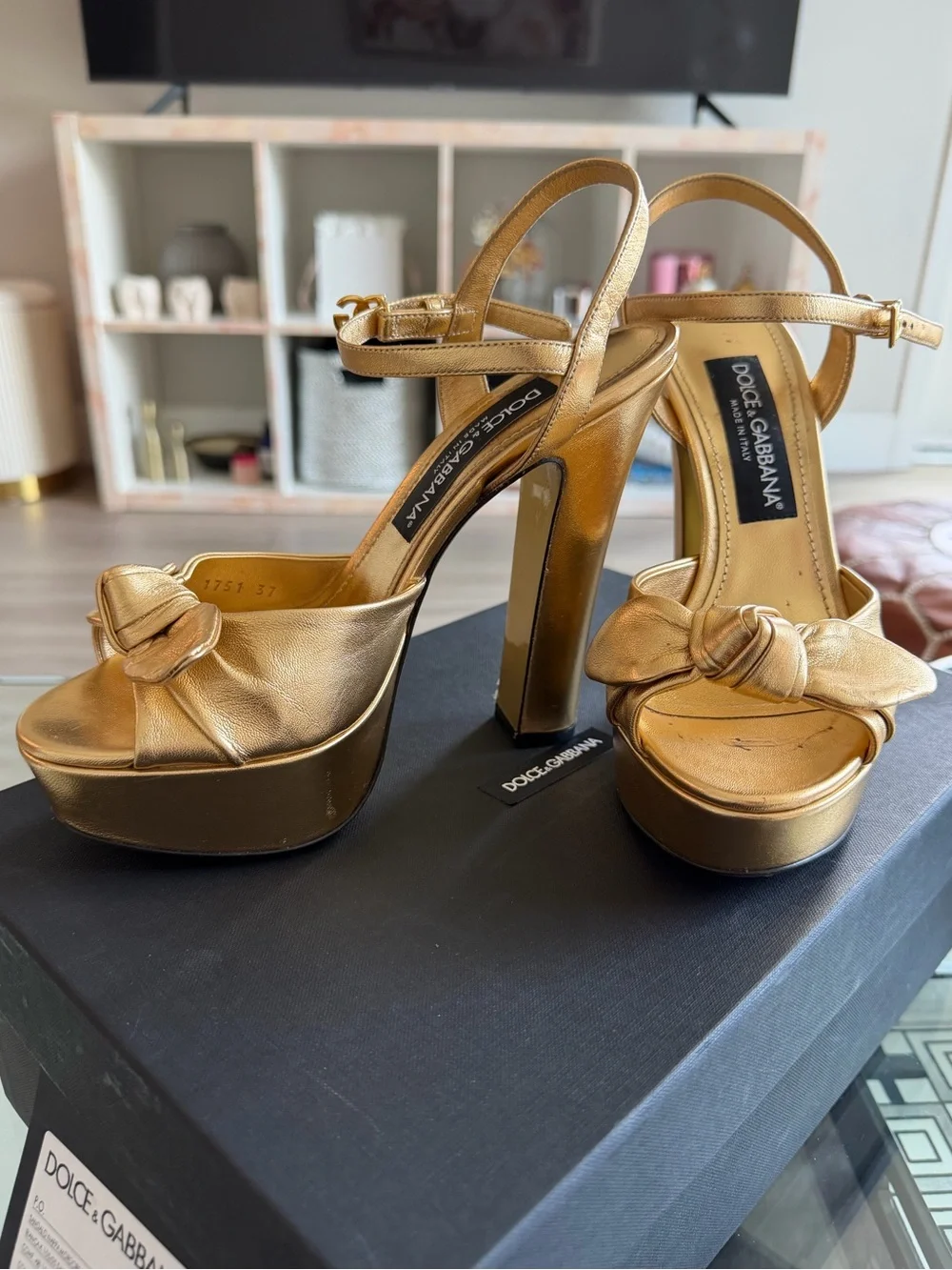 Dolce & Gabbana Bianca Bow Metallic Gold Platform Sandal Size 37